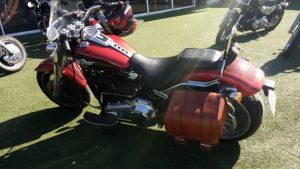 Sacoches Myleatherbikes sur Softail Fatboy (6)